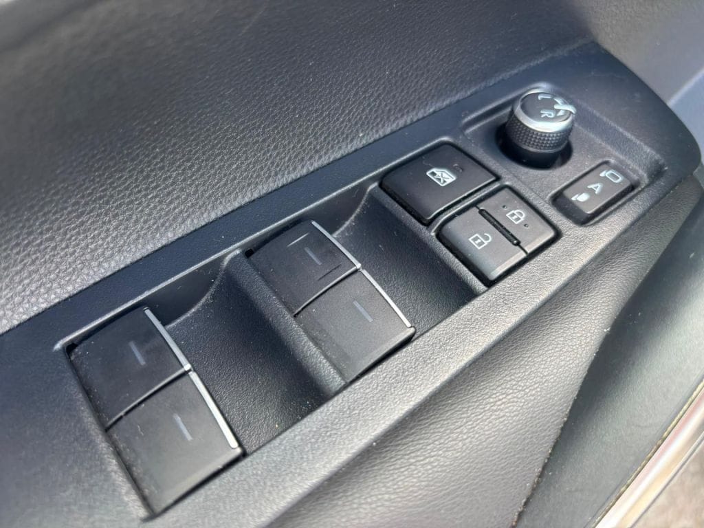 Toyota Corolla 2.0 Hybrid Club foto 20