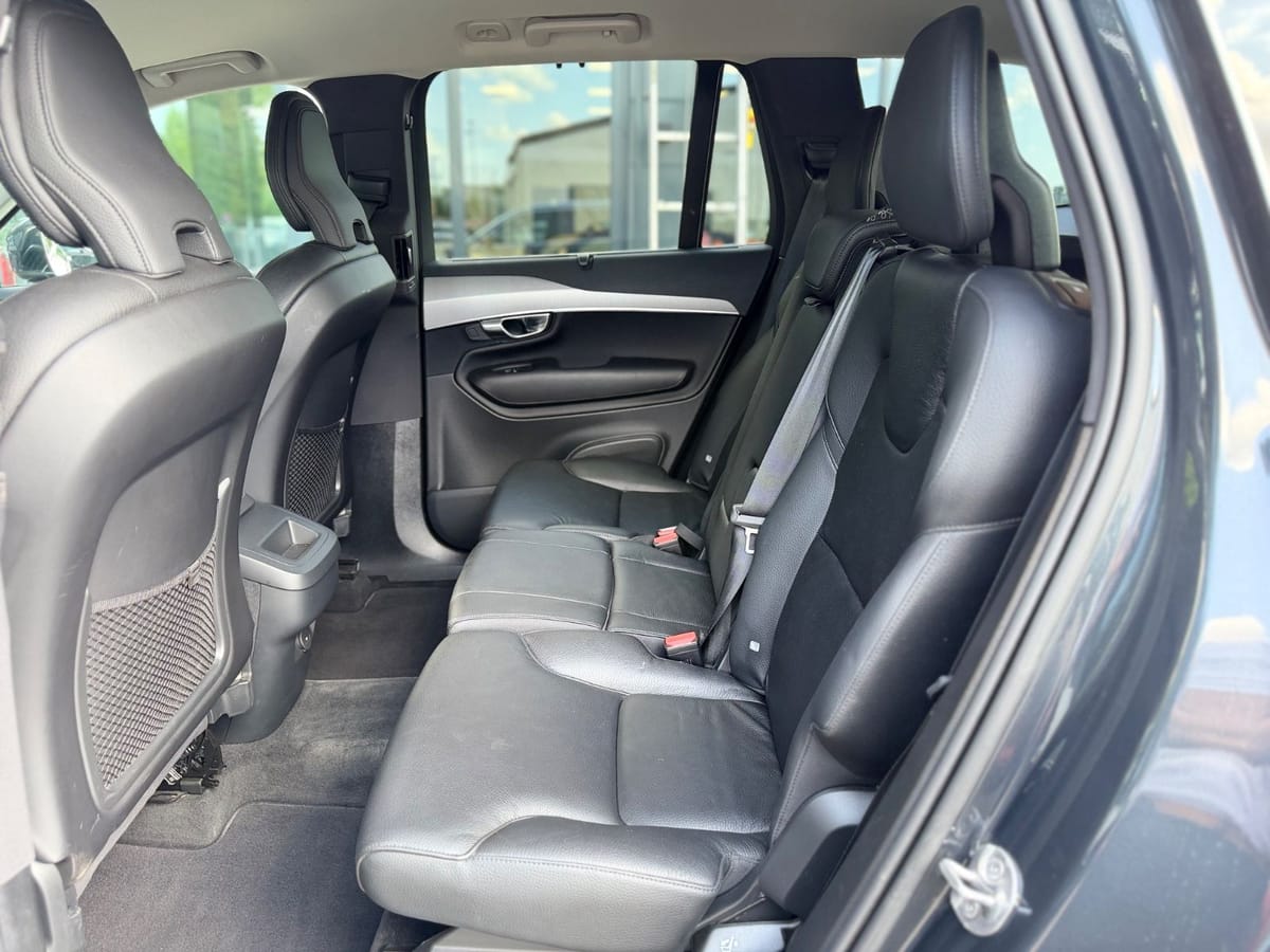 Volvo XC 90 MOMENTUM PRO AWD 7.SITZER NAVI LEDER foto 20