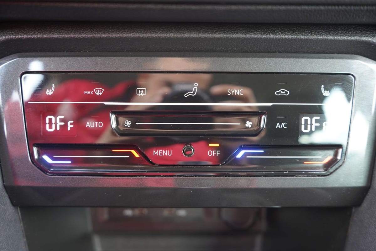 Volkswagen Tiguan 1.5 TSI Active LED Navi ACC Android Apple foto 15