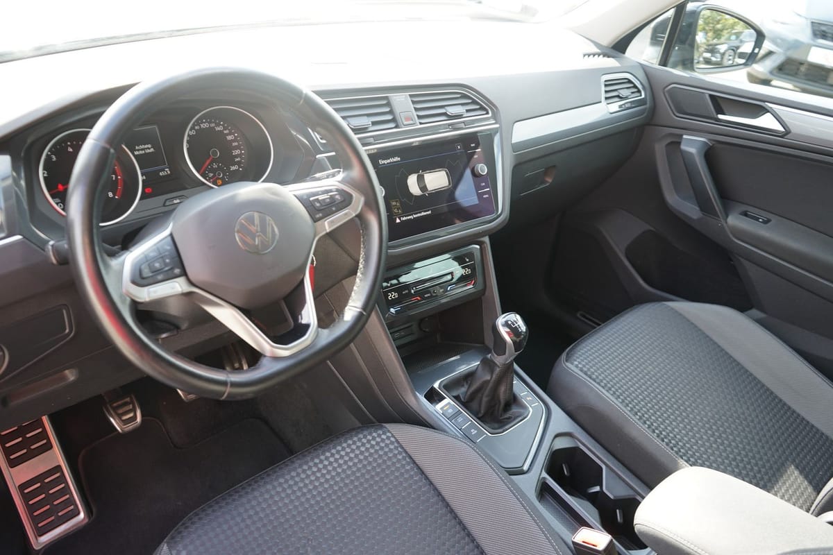 Volkswagen Tiguan 1.5 TSI Active LED Navi ACC Android Apple foto 9