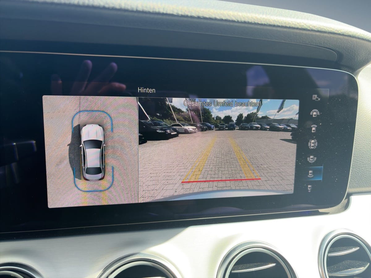 Mercedes-Benz E 200 d AVANTGARDE *AHK*360°*LED*MBUX* foto 18