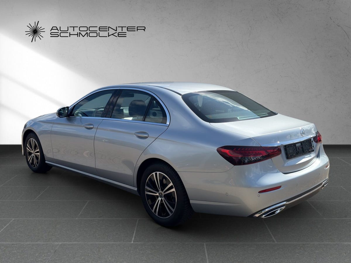 Mercedes-Benz E 200 d AVANTGARDE *AHK*360°*LED*MBUX* foto 4
