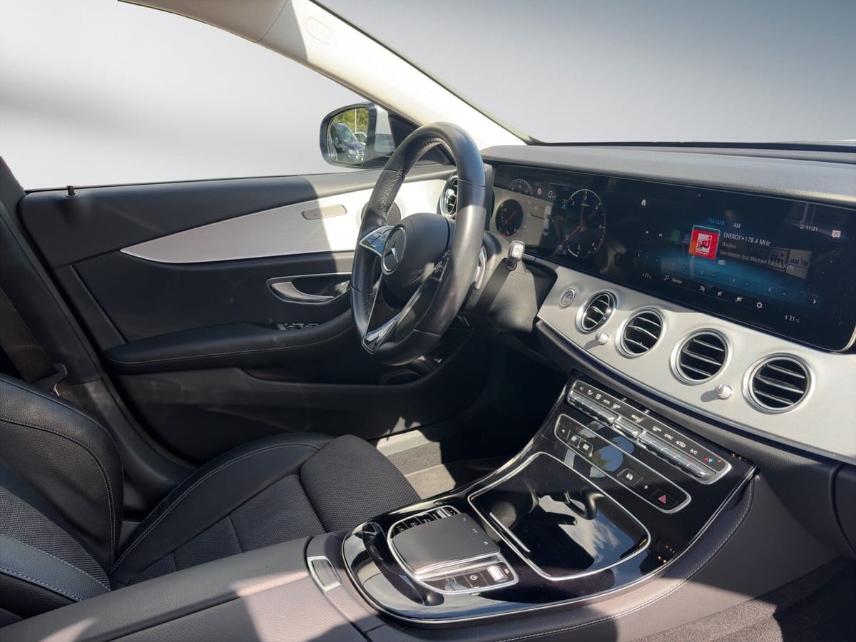 Mercedes-Benz E 200 d AVANTGARDE *AHK*360°*LED*MBUX* foto 10