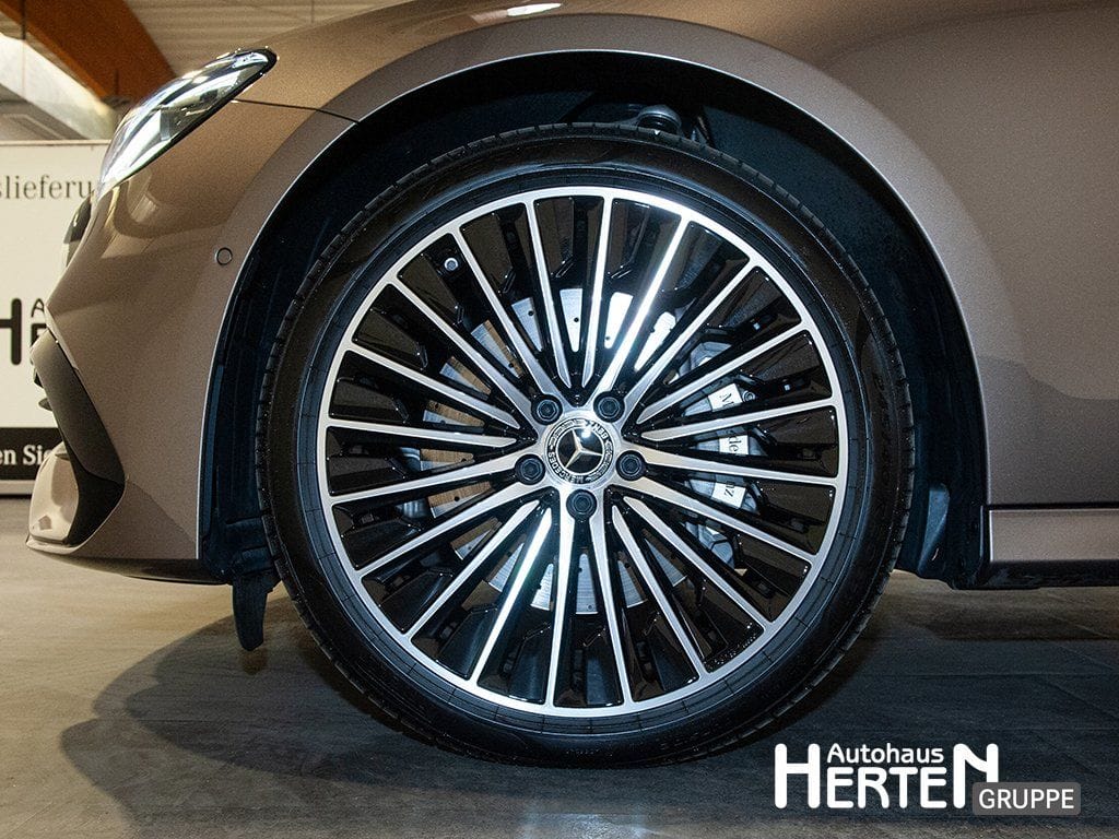 Mercedes-Benz E 450 d 4Matic AMG PREMIUM NIGHT HUD DIGITAL 360 foto 5