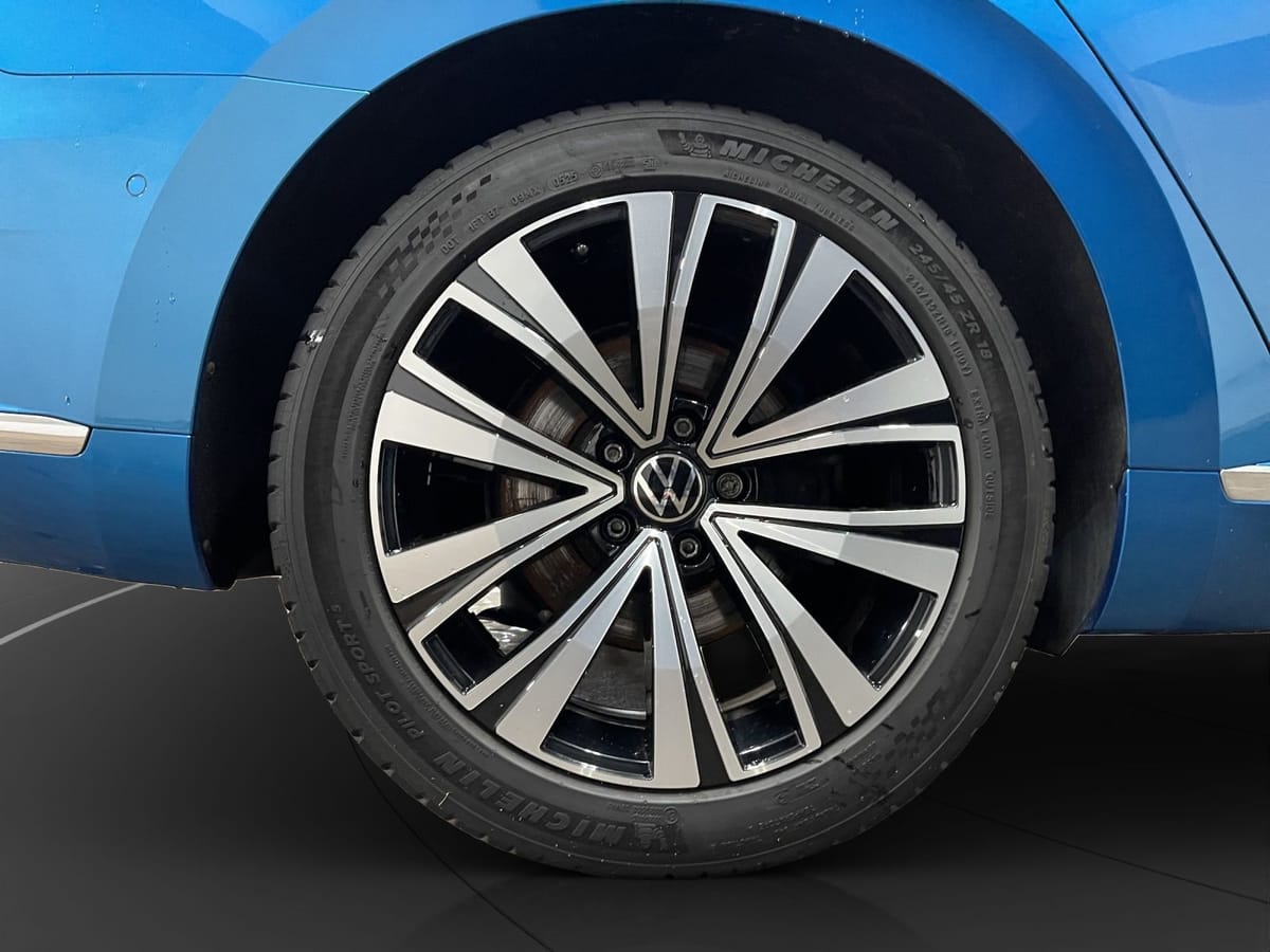Volkswagen Arteon Shootingbrake 2.0 TDI Elegance AHK LM 18 foto 14