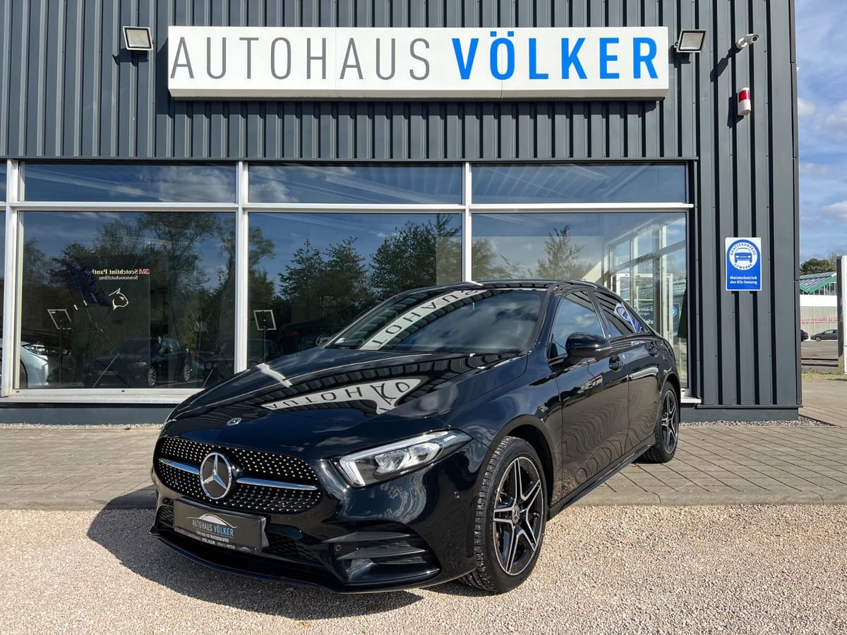 Mercedes-Benz AMG A 250 e Limousine+Night-Paket+