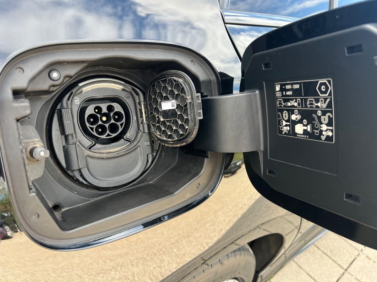 Mercedes-Benz AMG A 250 e Limousine+Night-Paket+ foto 5