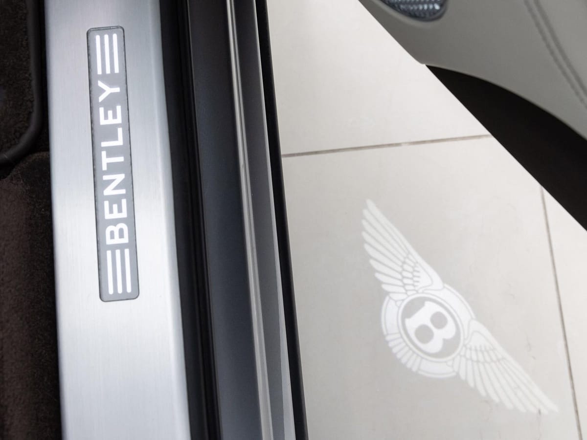 Bentley Bentayga V8 First Edition von BENTLEY FRANKFURT foto 21