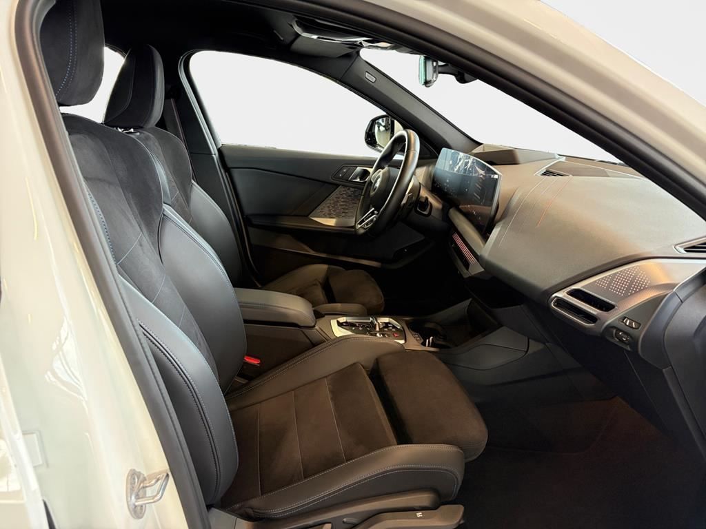 BMW 120 Aut. M Sport Pro Inno Adapt. LED HUD Keyless foto 14