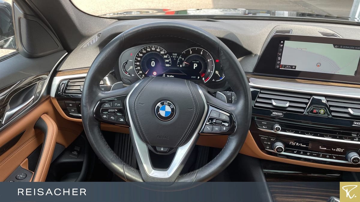 BMW 530d xDrive Tou Sport-Line Pano StdHzg DA foto 5