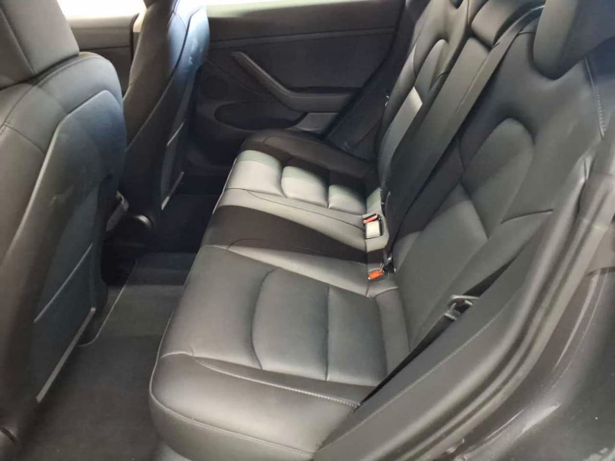 Tesla Model 3 LR Dual Motor Performance foto 13