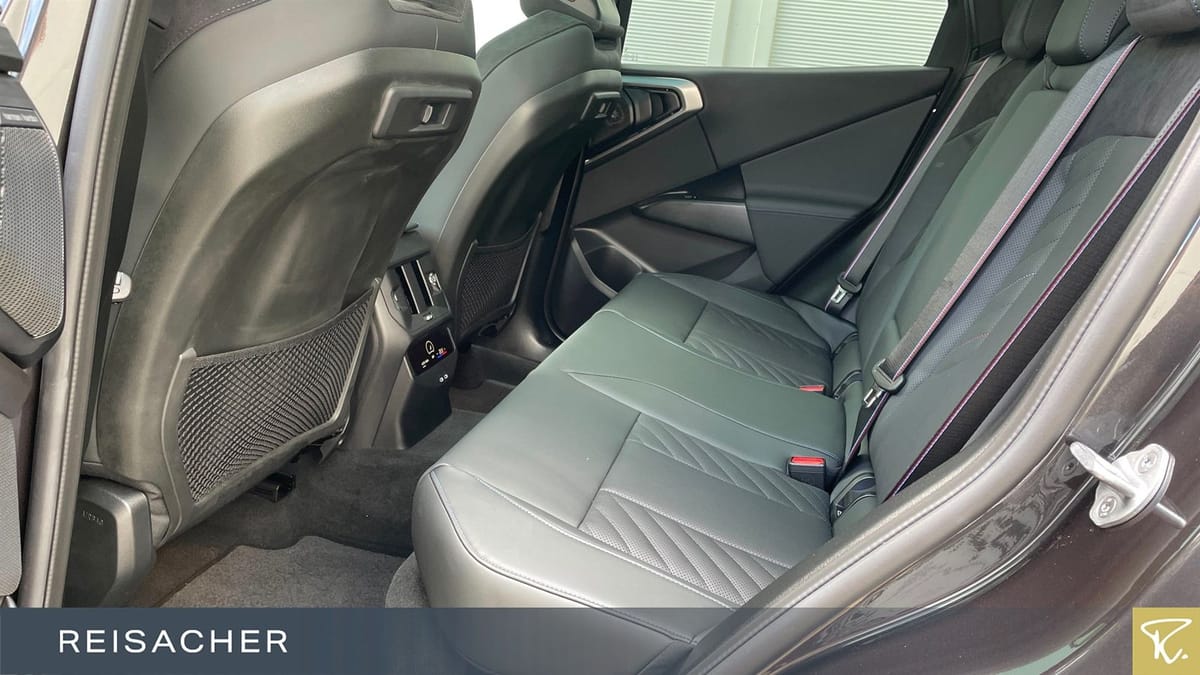 BMW X3 M50 xDrive M Sport PRO Pano AHK h&k foto 8