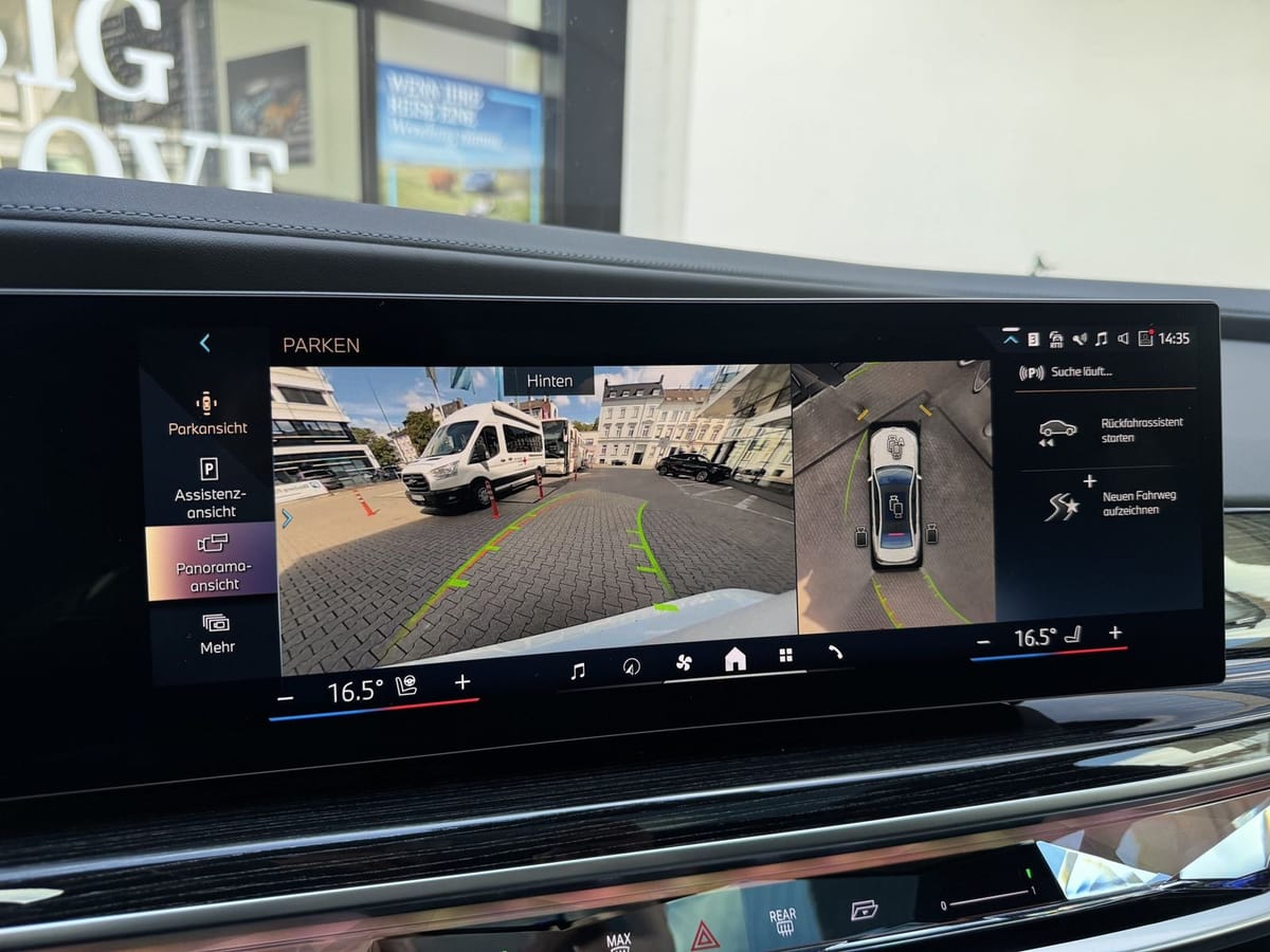 BMW 740d xDrive M Sport DA/PA Prof SkyPano TV AHK foto 15