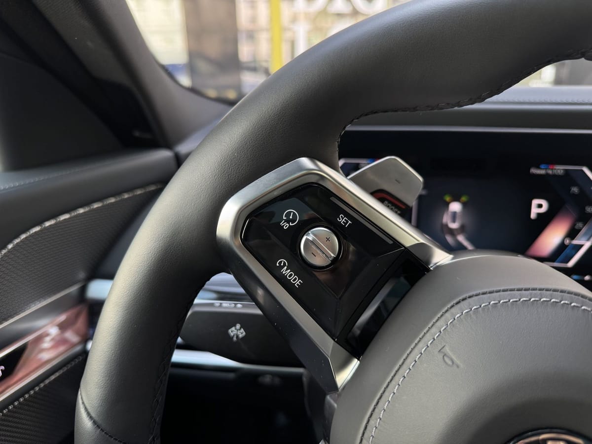 BMW 740d xDrive M Sport DA/PA Prof SkyPano TV AHK foto 20