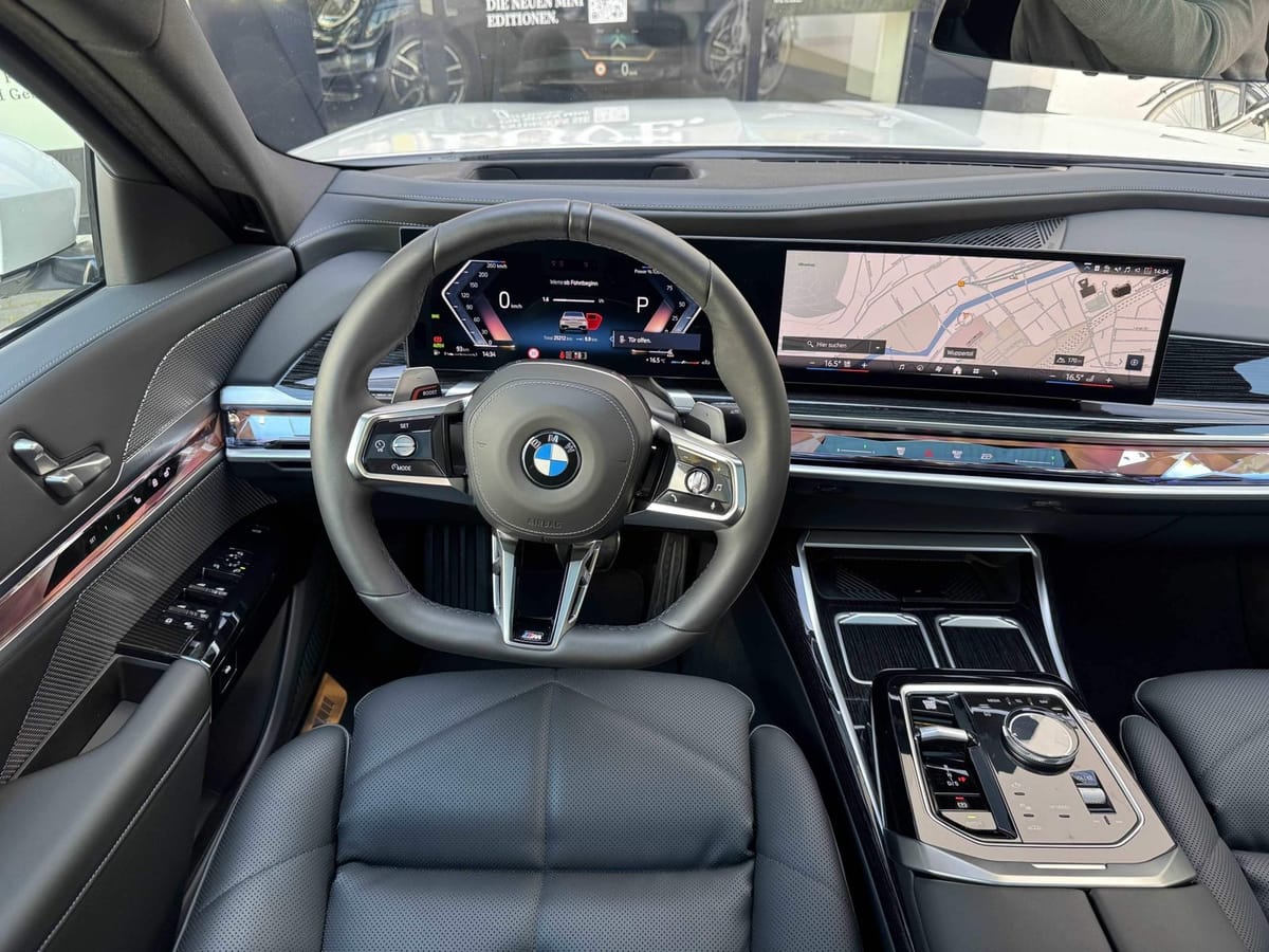 BMW 740d xDrive M Sport DA/PA Prof SkyPano TV AHK foto 9