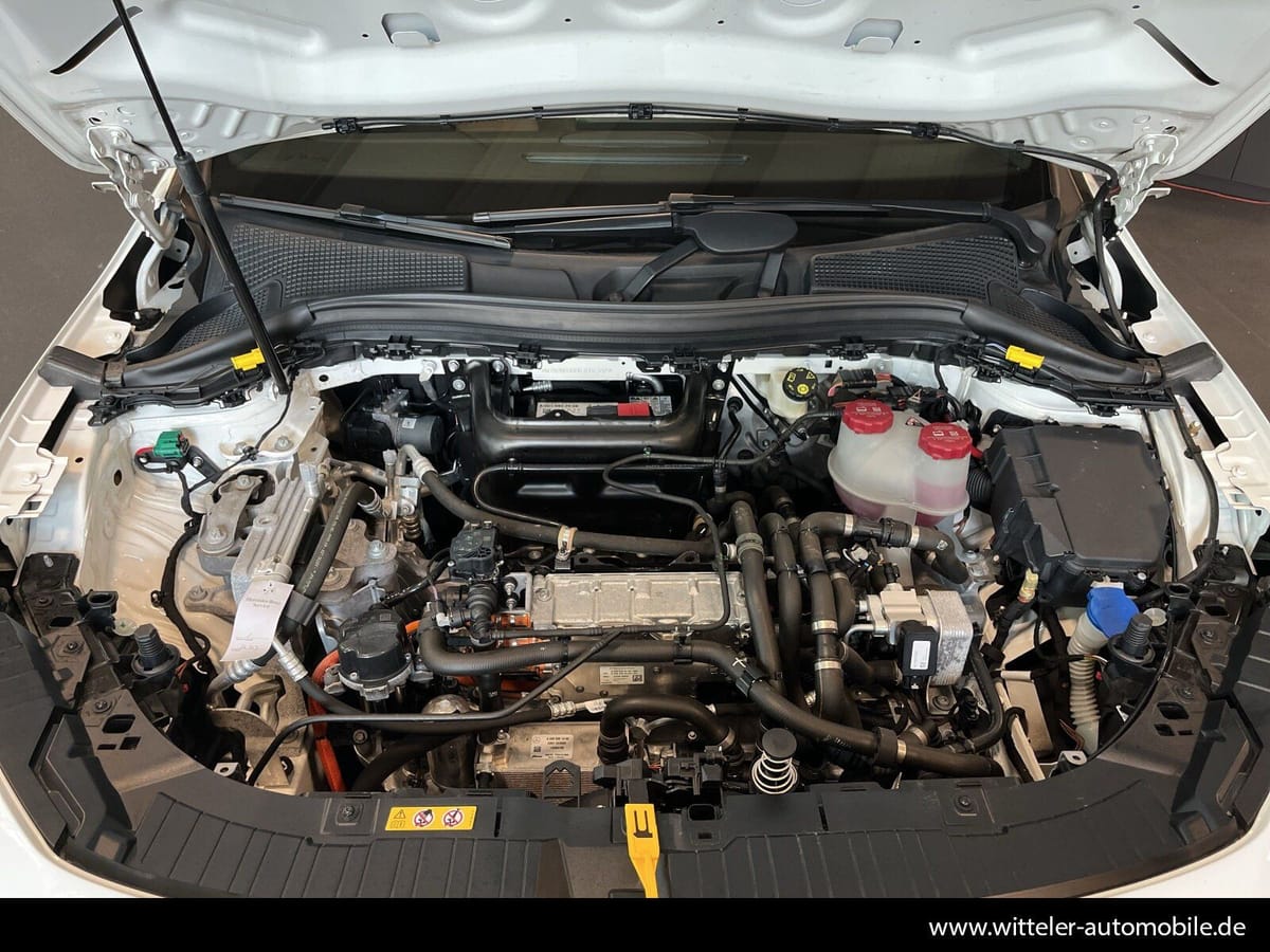 Mercedes-Benz EQA 300 4MATIC Electric Art LED/AHK/PANO/KEYLESS foto 18