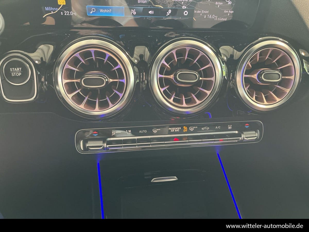 Mercedes-Benz EQA 300 4MATIC Electric Art LED/AHK/PANO/KEYLESS foto 24