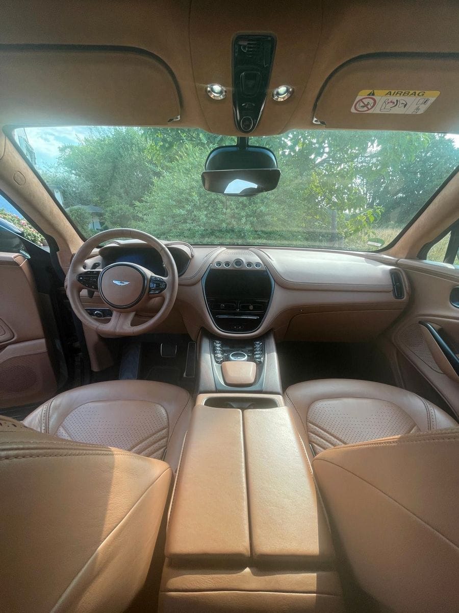 Aston Martin DBX 4.0 V8 Convenience Package Panorama foto 9