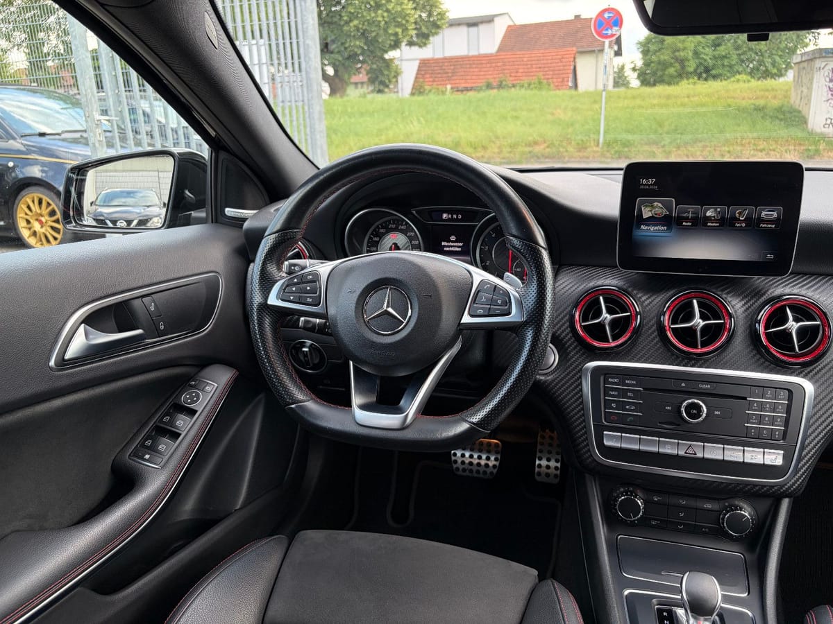 Mercedes-Benz A 45 AMG/Navi/Pano/Harman-Kardon/Night-Paket foto 14