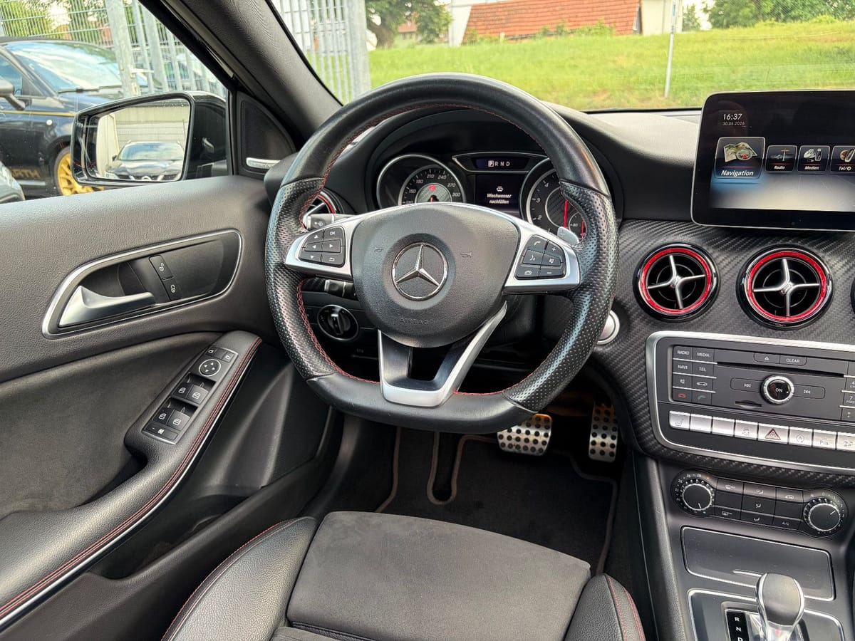 Mercedes-Benz A 45 AMG/Navi/Pano/Harman-Kardon/Night-Paket foto 16