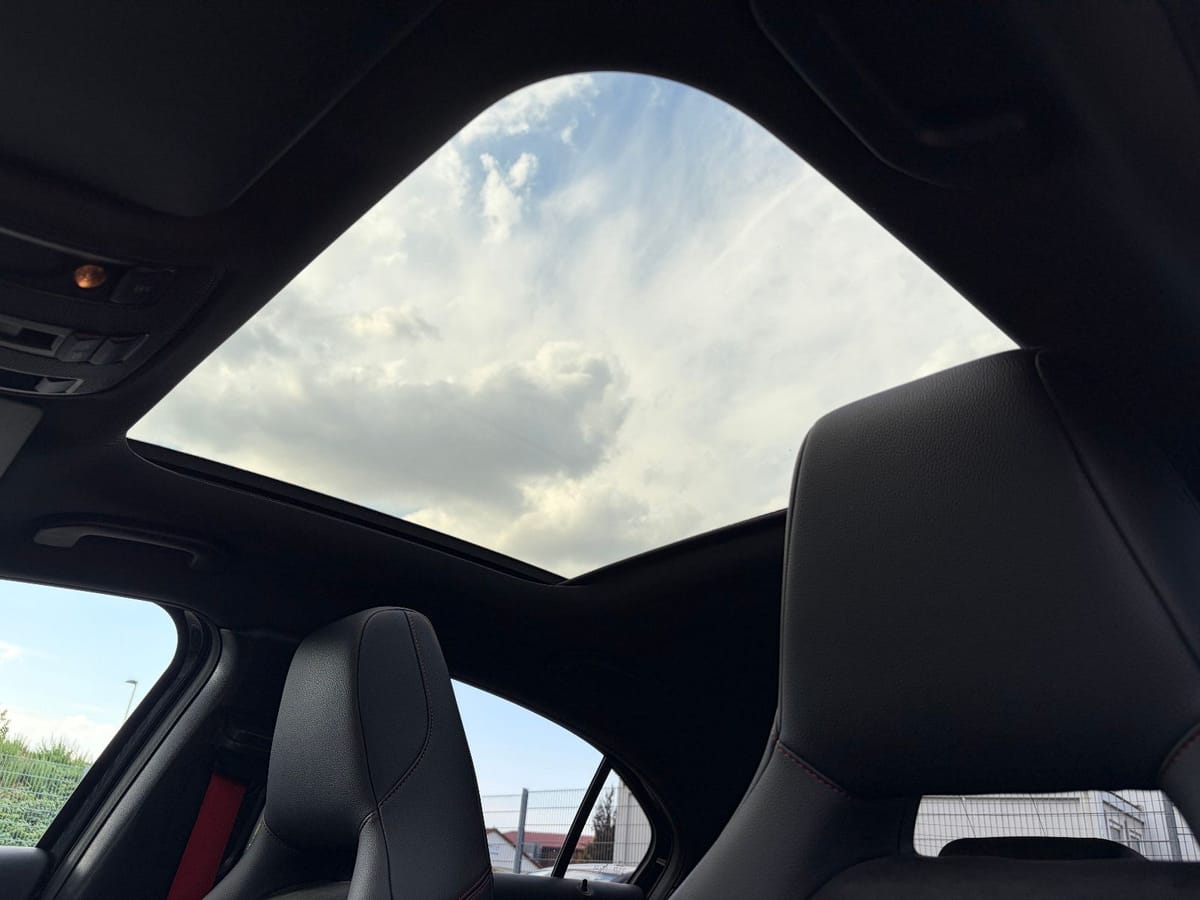 Mercedes-Benz A 45 AMG/Navi/Pano/Harman-Kardon/Night-Paket foto 18