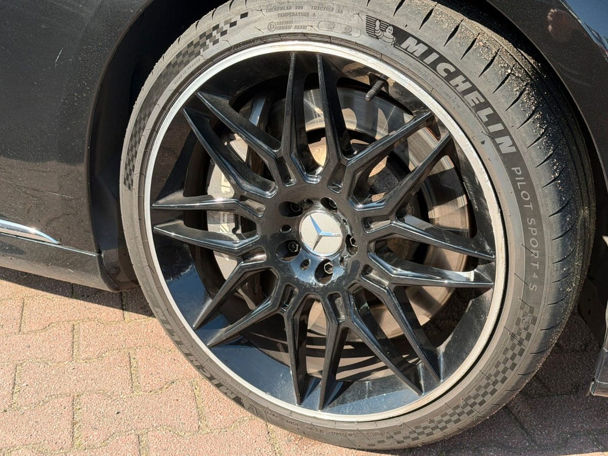 Mercedes-Benz EQE 43 AMG 4Matic LED Burmester DAB Navi foto 4