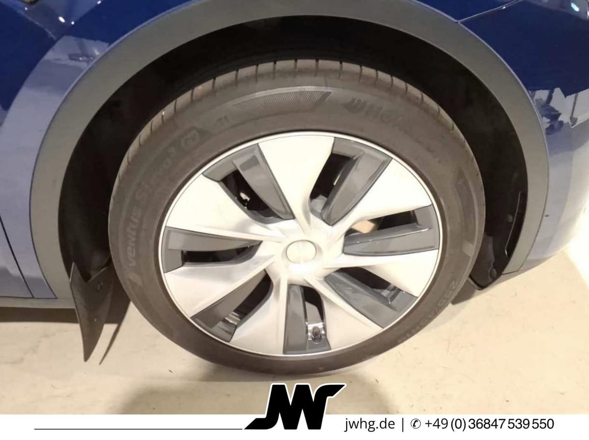 Tesla Model Y RWD Autopilot3 Pano Wärmepumpe 4xShz ACC foto 5