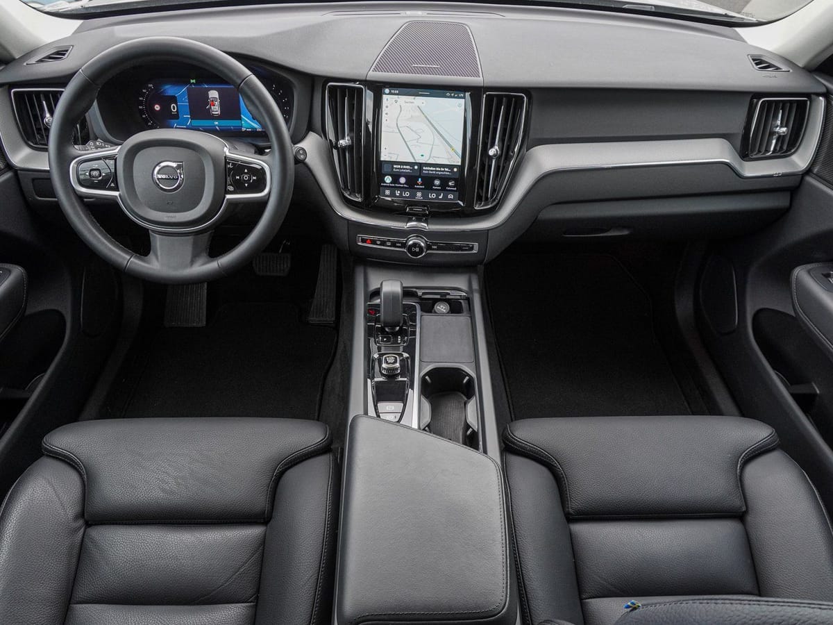 Volvo XC60 B4 D AWD Plus Dark 19ZOLL AHK 360° H&K PILO foto 10