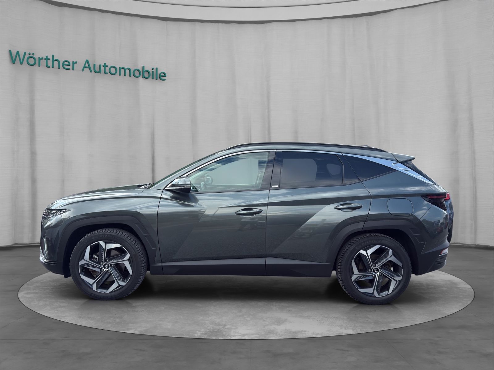 Hyundai Tucson Trend Plug-In Hybrid Allrad NAVI CAM LED foto 2