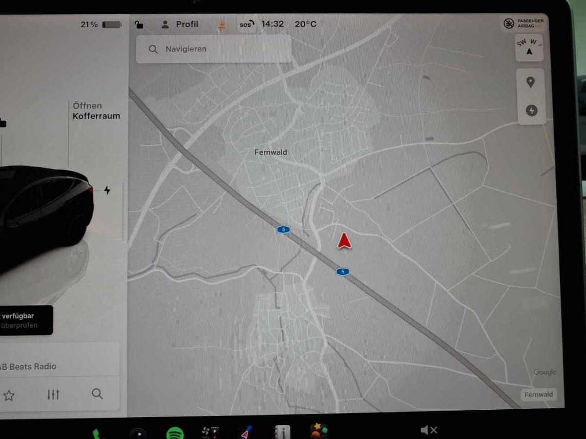 Tesla Model Y Performance Dual Motor AWD foto 12