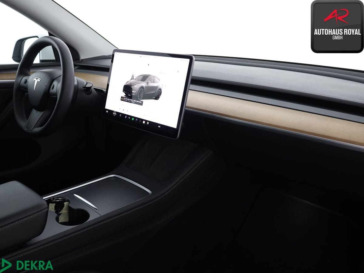 Tesla Model Y PERFORMANCE Dual Motor AWD PANO,360GRAD foto 10