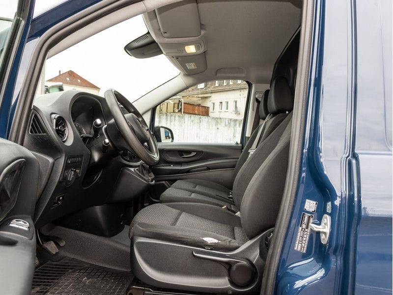 Mercedes-Benz VITO 110 Kasten/lang/AHK/Klima/Ausbau/Dachträger foto 13