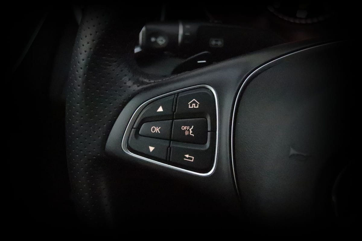 Mercedes-Benz C 300 LED-High-Performance*TEMPOMAT*NAVI*SHZ* foto 22