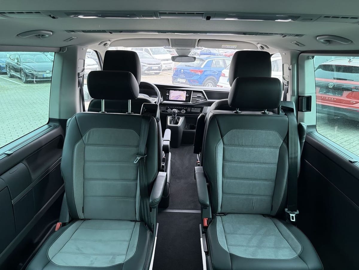 Volkswagen T6.1 Multivan 2.0TDI Comfortline foto 9