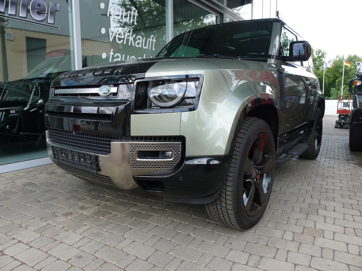 Land Rover Defender 90 400 X Dynamic 6 Zylinder foto 2