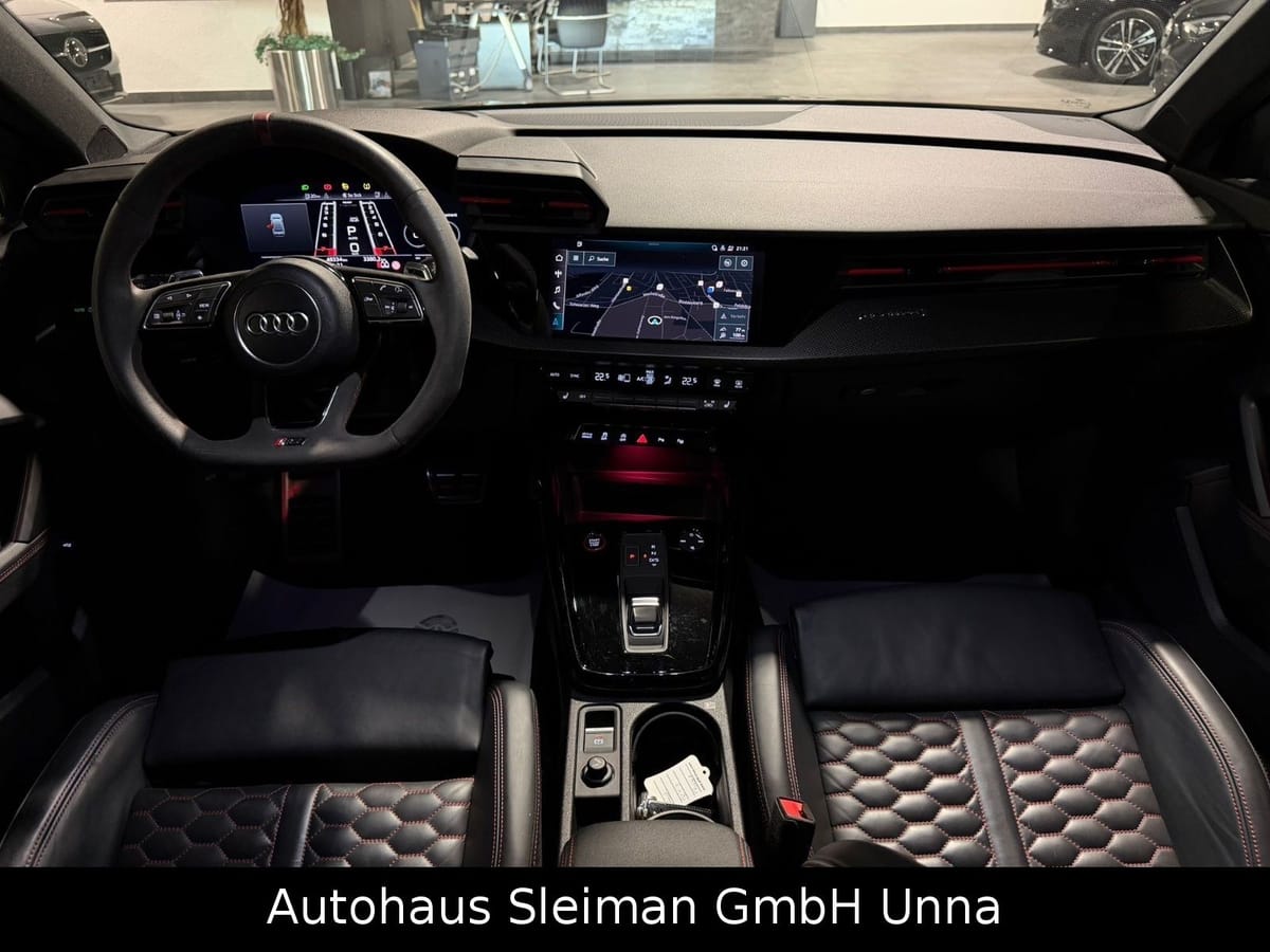 Audi RS3 RS3 Lim. 2.5 TFSI quattro Navi Keramik Leder foto 12