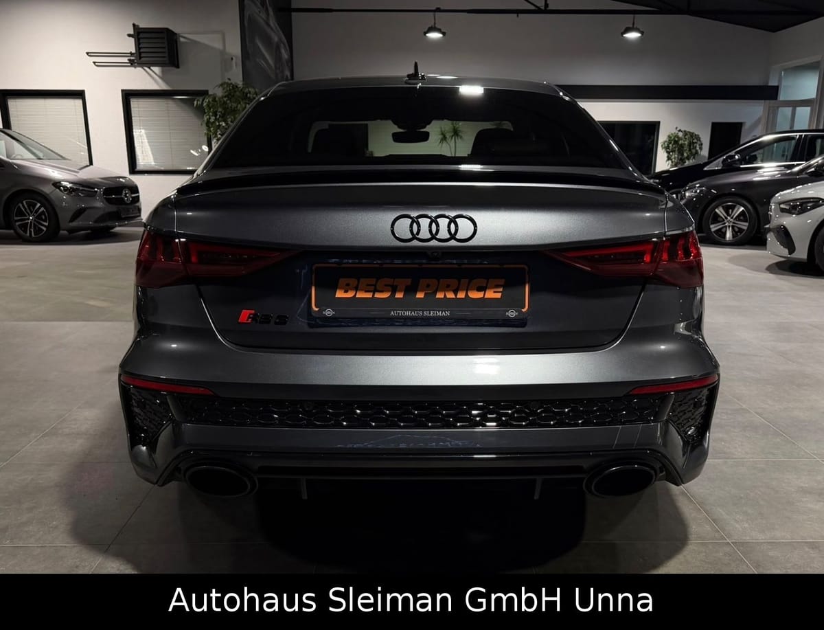 Audi RS3 RS3 Lim. 2.5 TFSI quattro Navi Keramik Leder foto 6