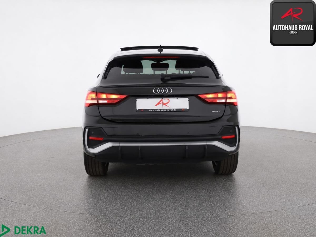 Audi Q3 Sportback 45 TFSI qu S LINE PANO SONOS KAMERA foto 4