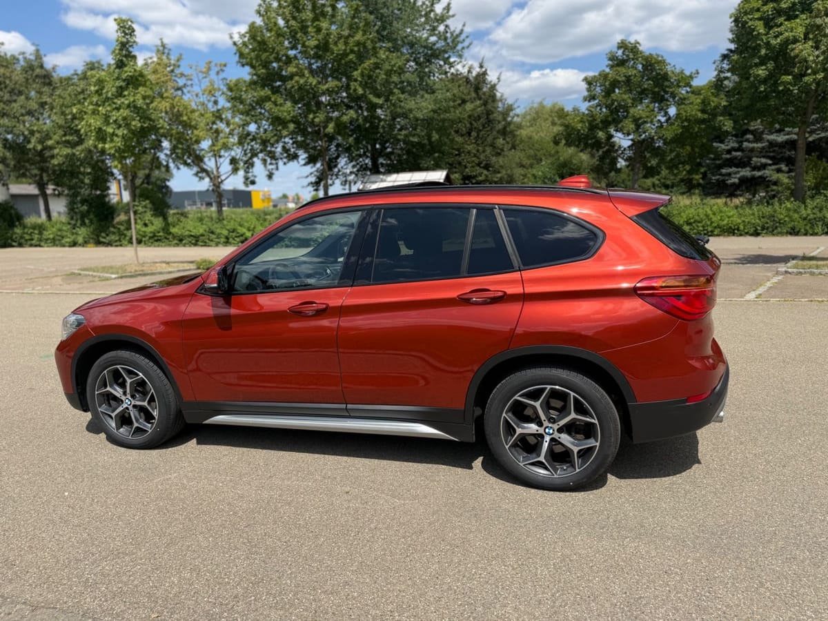 BMW X1 xDrive 20 d xLine Leder Driving Plus Adap.LED foto 13