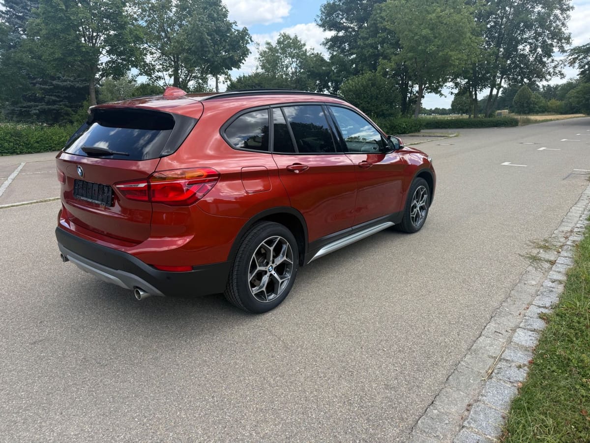 BMW X1 xDrive 20 d xLine Leder Driving Plus Adap.LED foto 17