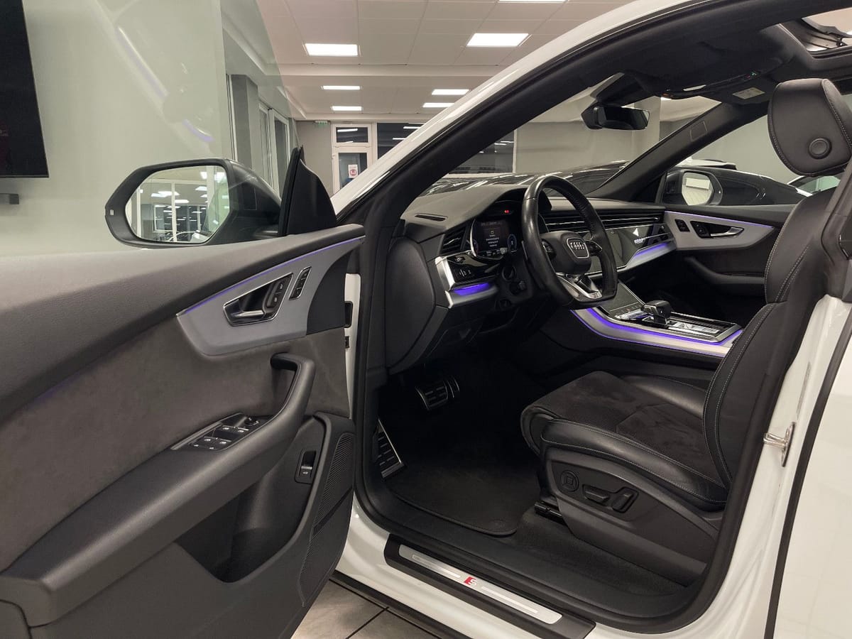 Audi Q8 50 TDI quattro Voll 3x S-Line 23' RS foto 8