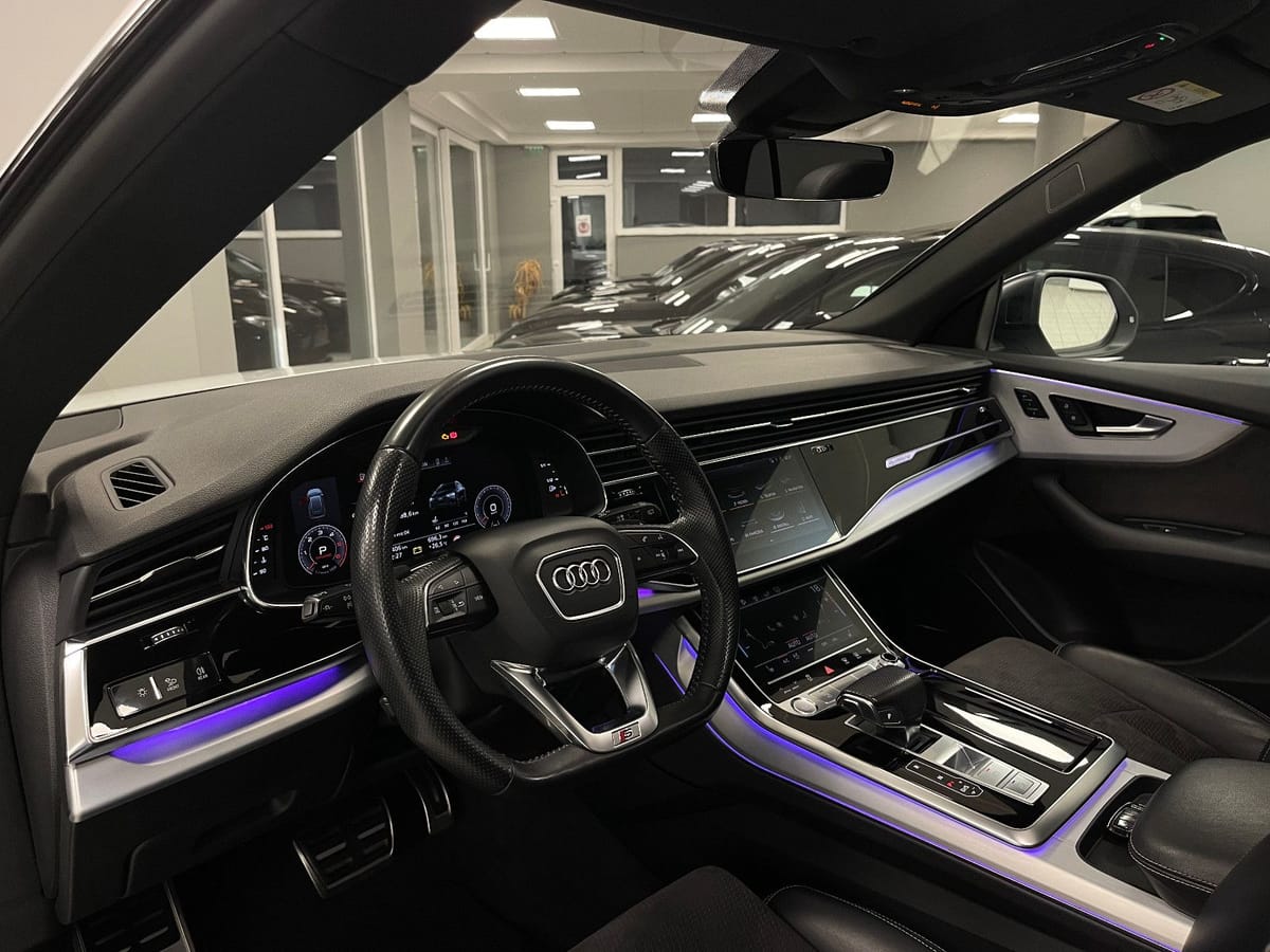 Audi Q8 50 TDI quattro Voll 3x S-Line 23' RS foto 10
