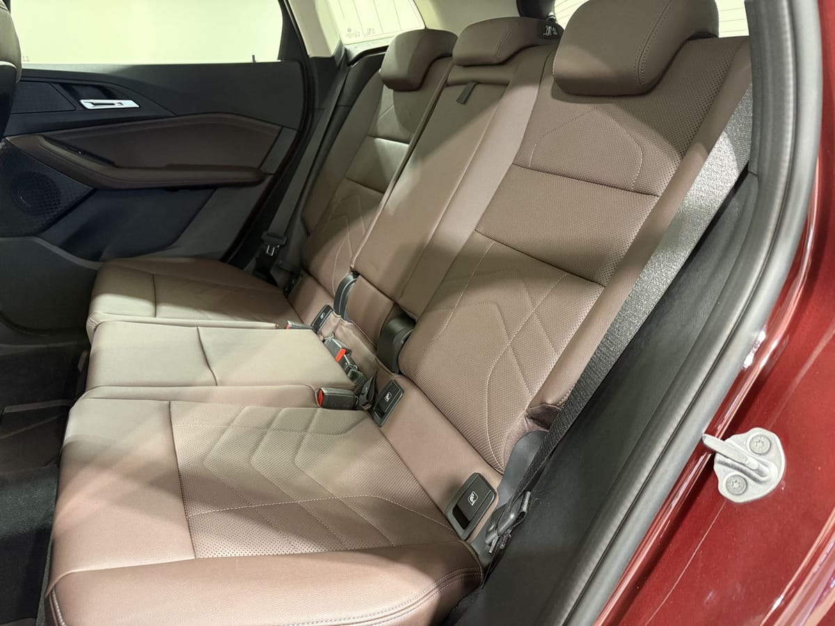 BMW 223i Active Tourer Luxury Line ACC 360° Pano HUD foto 20
