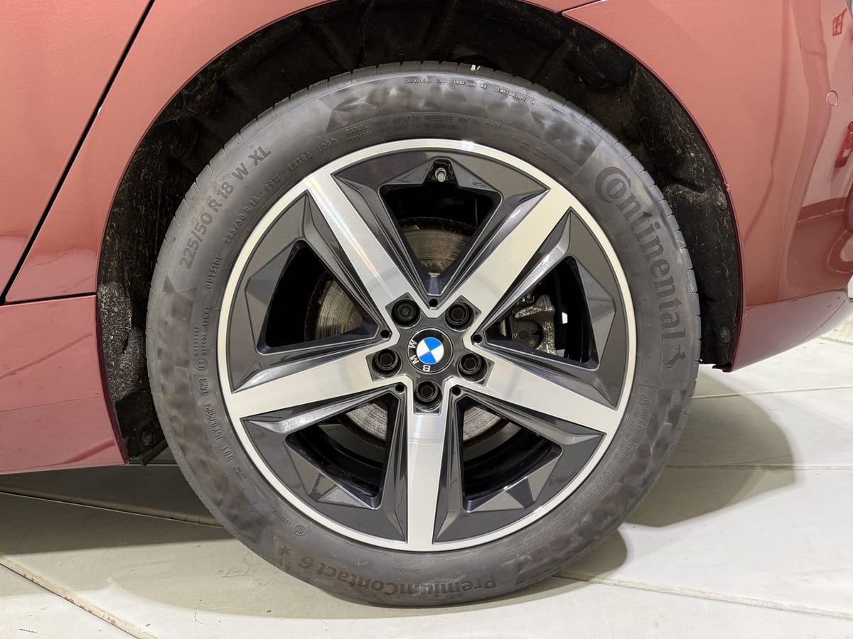 BMW 223i Active Tourer Luxury Line ACC 360° Pano HUD foto 8
