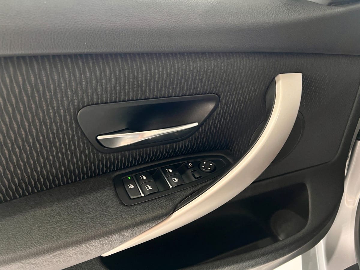 BMW 420i Gran Coupe Advantage | 1-HAND | NAVI | SHZ foto 16