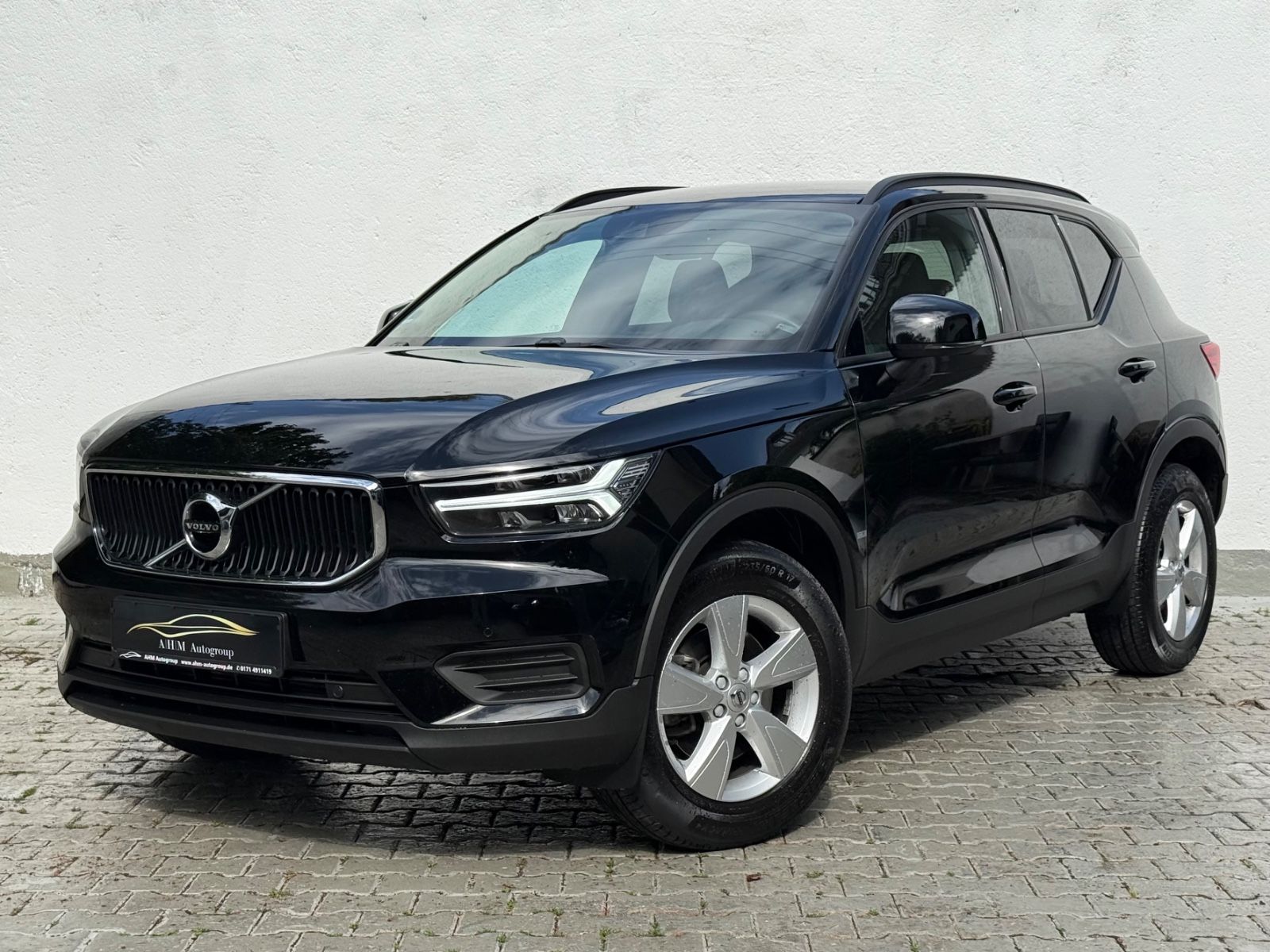 Volvo XC40 Momentum Core 2WD LED R-Kamera Navi CarPlay foto 1