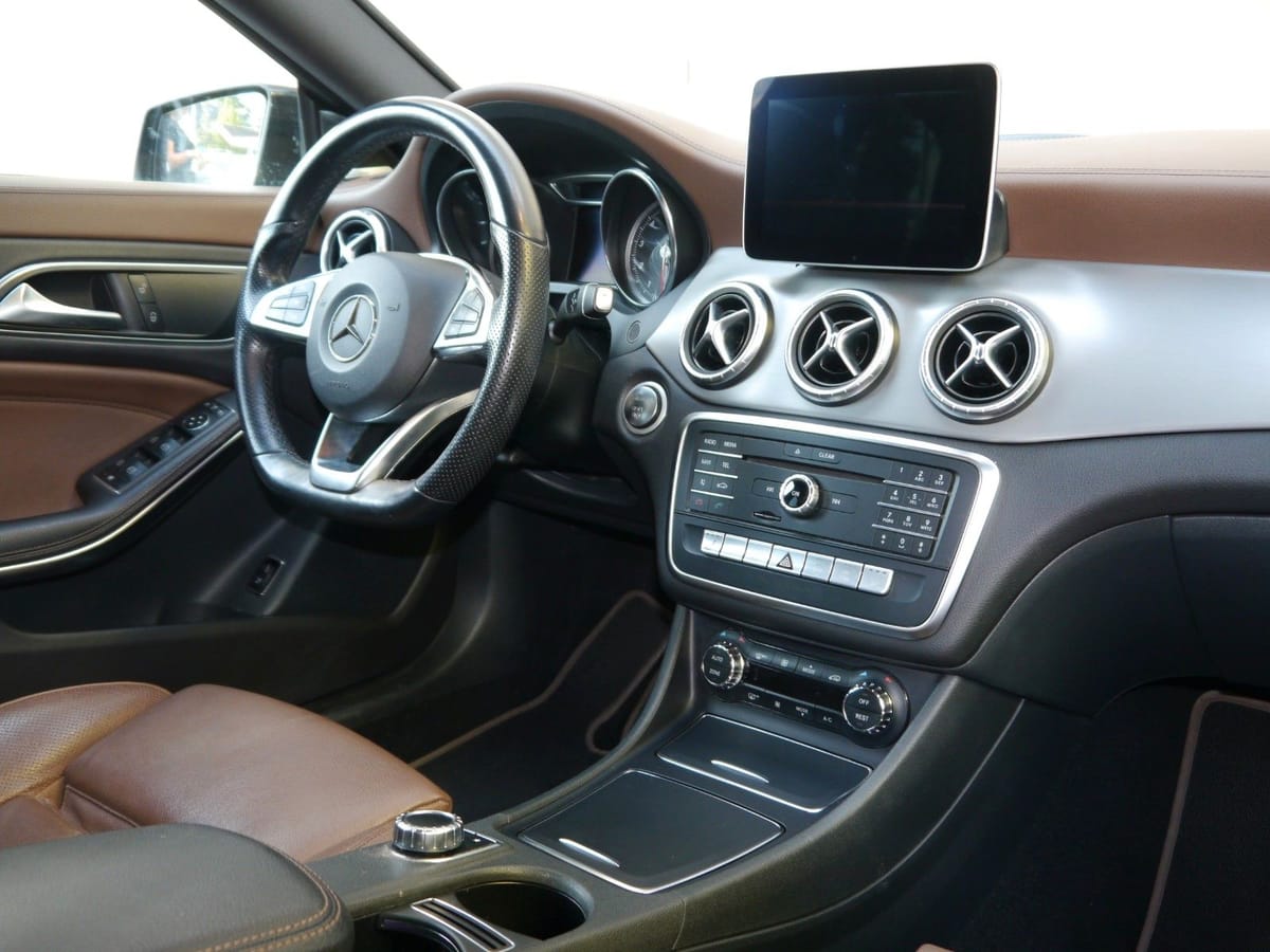 Mercedes-Benz CLA 220 4Matic DCT Coupé*AMG-LINE*R.Kam.*Keyl.* foto 8
