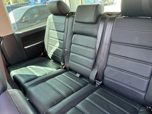 Volkswagen T6.1 Multivan 2.0 TDI DSG Comfortline 4MOTION LE foto 13