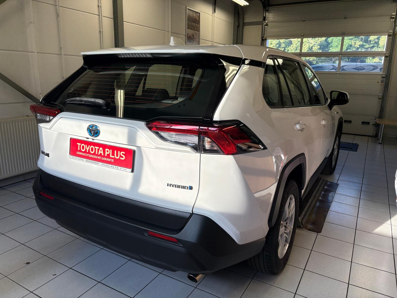 Toyota RAV4 Hybrid 4x2 Basis foto 8