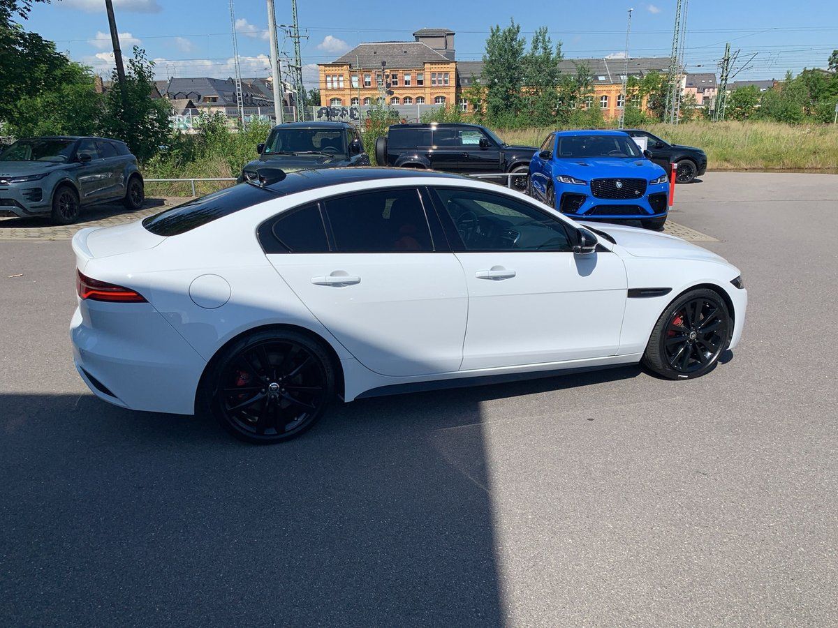 Jaguar XE P250 R-DYNAMIC SE 19"LMF+ACC+LED+SHZG+DAB+EPH foto 17